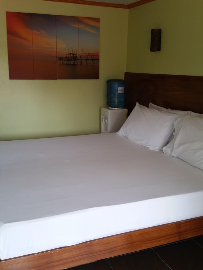 Casa De Miguelitos Hotel Tagaytay City Kültér fotó