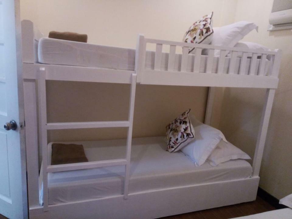 Casa De Miguelitos Hotel Tagaytay City Kültér fotó