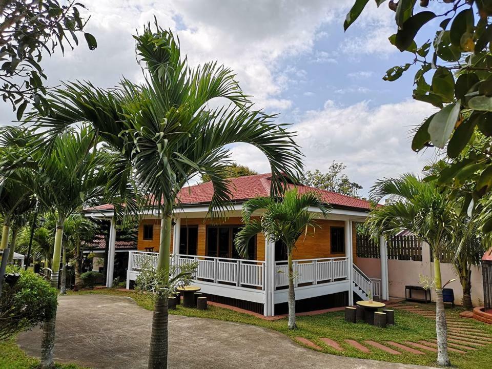 Casa De Miguelitos Hotel Tagaytay City Kültér fotó