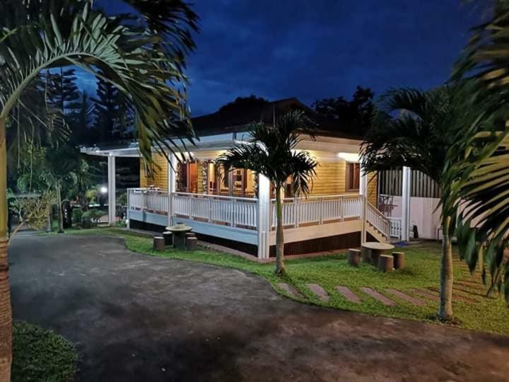 Casa De Miguelitos Hotel Tagaytay City Kültér fotó