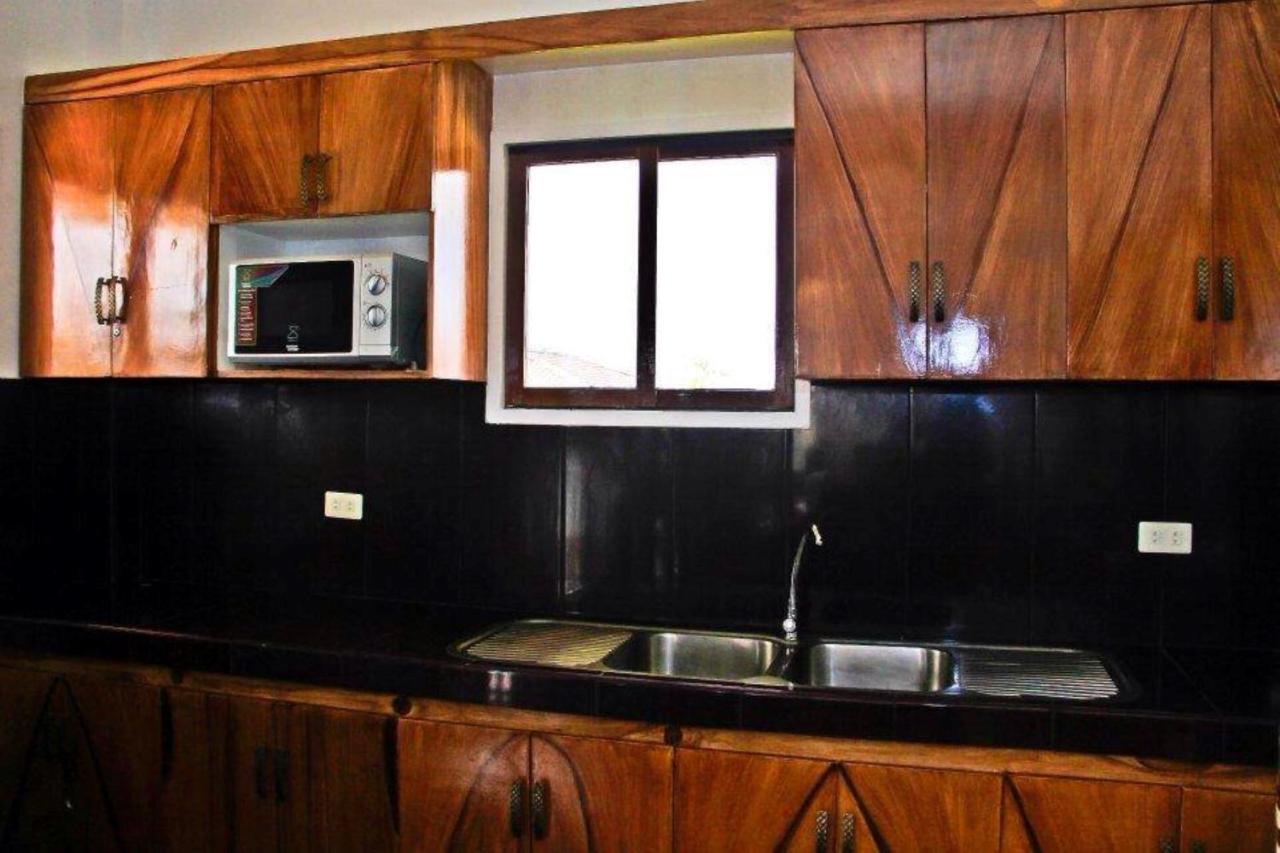 Casa De Miguelitos Hotel Tagaytay City Kültér fotó
